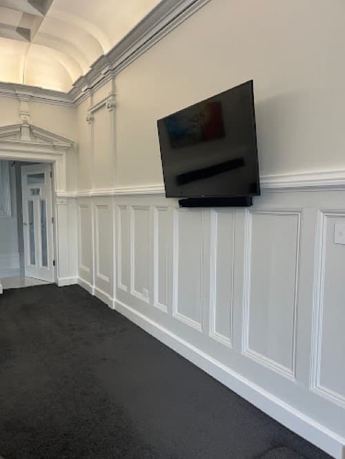 B Group Painting and Rendering